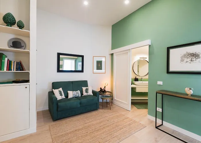 Cozy Olive Flat Apartment Florence