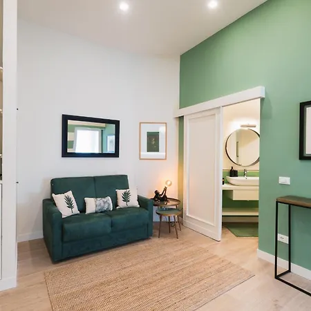 Cozy Olive Flat Apartment Florence