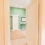 Cozy Olive Flat * Floransa