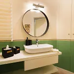 Cozy Olive Flat Floransa